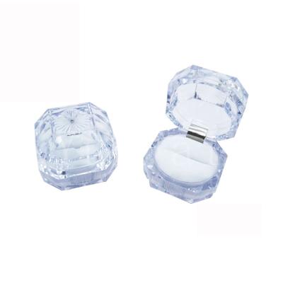 China Factory Selling Low Price Acrylic Transparent Ring Box Jewelry Box Gift Jewelry Box For Rings Earrings for sale