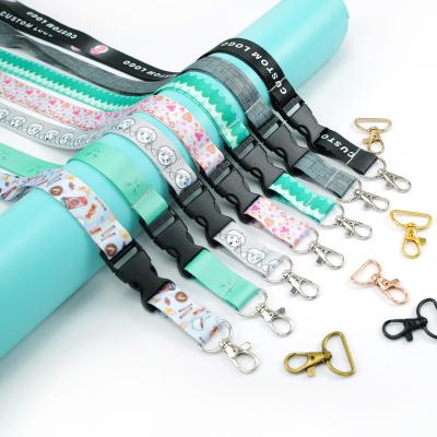 China High Quality Delicate Polyester Appearance Lanyard Release Buckle Neck Strap Lanyard Card Holder for sale