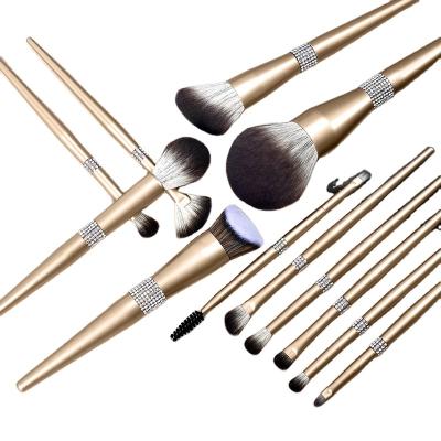 China Angular Blush Popular Fisman Series Synthetic Makeup Brush Foundation Makeup Brush for sale