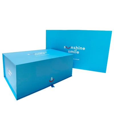 China Recyclable Style Hardcover Book Magnet Paper Box Packaging Gift Box for sale