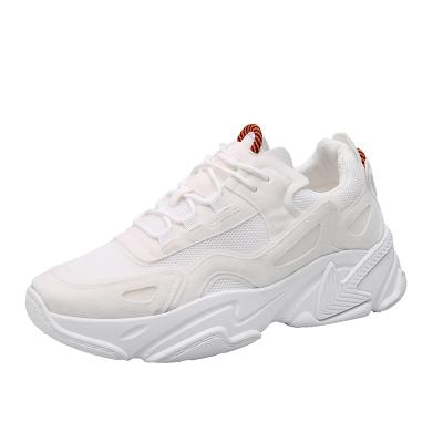 China The hot sales men's sports shoes Anti-slippery breathable and durable different sizes breathable for sale