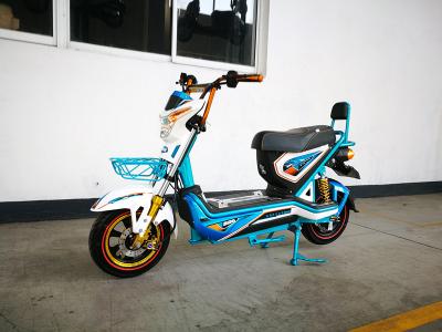 中国 販売の流行の電気道のスクーター45のKm/Hディスク/ドラム・ブレーキ800wの電気スクーター 販売のため