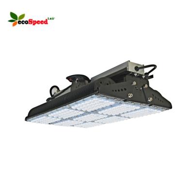 China Aluminum Indoor Light Suppliers 750W Adjustable Full Spectrum Beam Angle LED Growing Light for sale