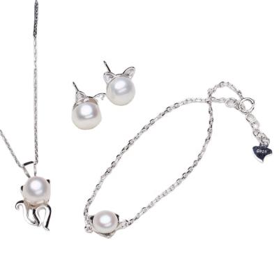 China FASHIONABLE Grade Pearl 925 Sterling Silver 4a Bridal Jewelry Set For Wedding for sale