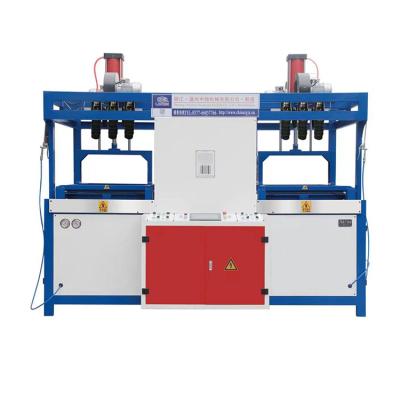 China Factory Quality Assurance Wholesale Plastic PS Vacuum Forming Machine Suitcase Production Line Luggage Machinery for sale