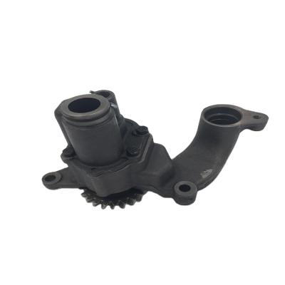 China Engine Oil Pump Construction Machinery Excavator Spare Parts 6211-51-1000 Oil Pump 6D140 for sale