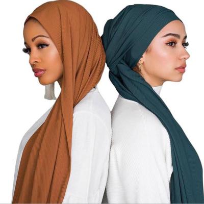 China Newest Chiffon Zhenshiman Plain Soild Pleated Pleat Chiffon Hijabs Scarves 2021 Muslim Women Shawl Crimp Wrap Scarf Hijab Wholesale for sale