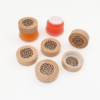 China Hot Sale Jars Factory Custom Design Hollow Wooden Lid For Perfume Bottle for sale