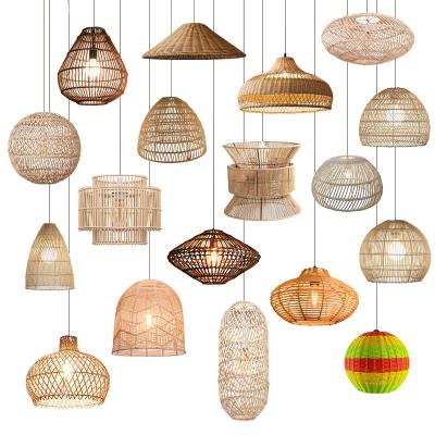 China 100% Handmade Natural Materials Floor Chandelier Pendants Lighting Bamboo Shade Rattan Light Lamp for sale