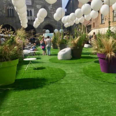 China Garden Wholesale Price Synthetic Lawn Artificial Grass Mat For Wedding,Party,Celebration for sale