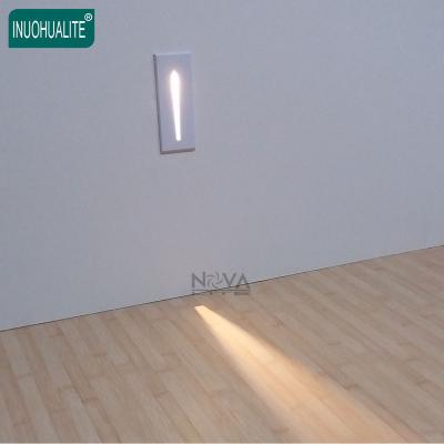 China Modern Rectangle Narrow Beam Modern 12 Volt Indoor Outdoor Recessed Led Stair Step Wall Light for sale