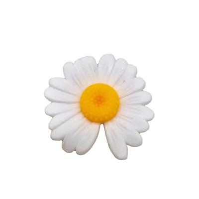 China Hot Selling Quality Shoe Accessories Small Daisies And Shoe Flowers In The Shape Of Smiling Face PVC Shoe Flower for sale