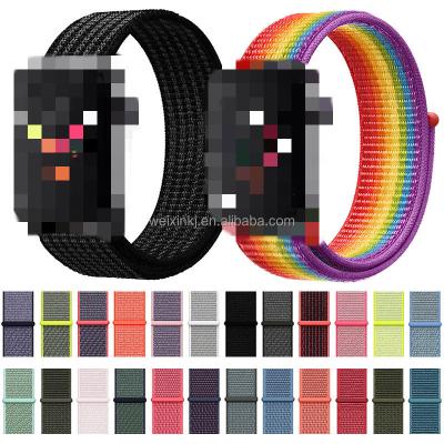 China Fabric Strap For Series 6/5/4/3/2/1, 38mm 40mm 42mm 44mm Fashion Sport Watch Band iWatch Nylon Braided Strap For Apple Watch for sale