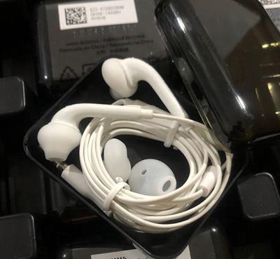 China Perfect Sound OEM High Quality In-Ear EO-EG920 Earbud Wired Control Earphone Earbuds For Samsung S5/Note5/S7 for sale