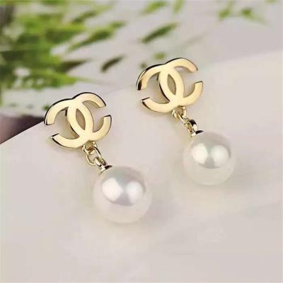 China  Logo Earrings in 18K Yellow Gold with Dropping Pearl Fashion Lady Jewelry Global Shipping for sale