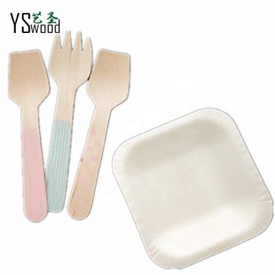 China Disposable Eco-friendly Biodegradable Square Disposable Wooden Plate All Sizes Wooden Tray Biodegradable for sale