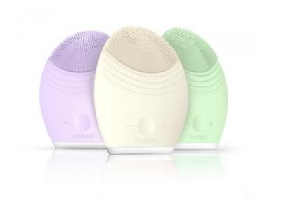 China Mini Original Electric ultrasonic face brush Silicone for anti aging for sale