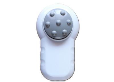 China Handheld Electric Mini Massager powered by baterry relax tense skin for sale