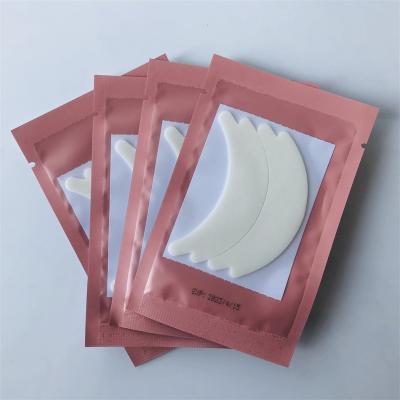 China New Non Slip Moisturizer Under Eye Patches Butterfly Eye Gel Pads Pink Micro Foam Eye Pads For Eyelash Extension for sale