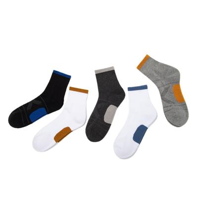 China Breathable Men's Plain Color Performance Basketball Tube Men's Athletic Football Terry Sports Socks for sale