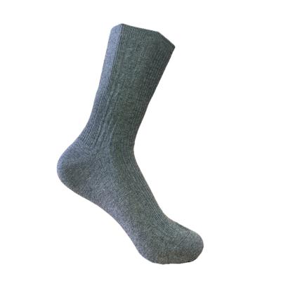 China QUICK DRY Fashion Gray Young Girl Design For Colorful Cotton Socks Women Ladies Crew Socks for sale