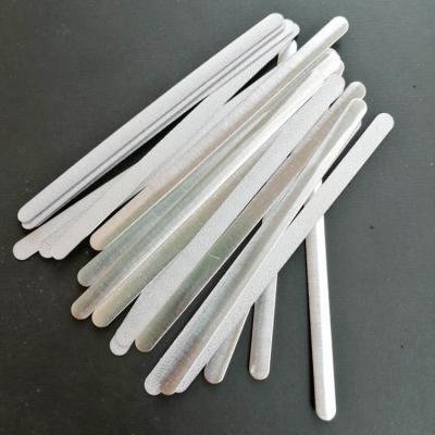 China 2021 Hot Selling Mask Product Factory Direct Supply Materials Advanced Plastic Metal Nose Clip Accessories for sale