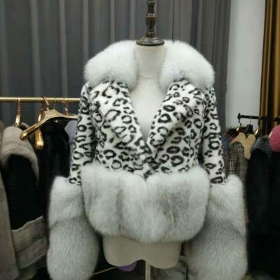 Chine 2019 New Women's Winter Custom Made Anti-shrink Luxury Mink Fur Leopard Coat Fashion With Fox Fur Collar à vendre