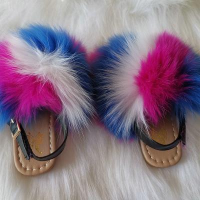 Cina Wholesale Soft Real Fox Fur Slippers Kids Fur Sandals Kids Fur Slides Baby Fur Slides Fur Sliders in vendita