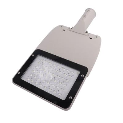 China Cost Effective ROHS CE 150lm/W ROHS CB ENEC Ledil Lens 90W LED Street Light Outdoor LED Street Light for sale