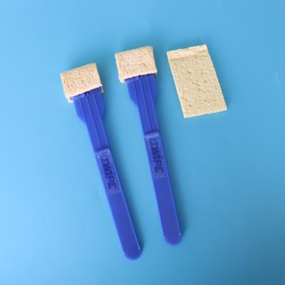 China Hoge absorptie rechthoekige stok gemonteerde spons Swab Medische cellulose schuim Swab applicator Te koop