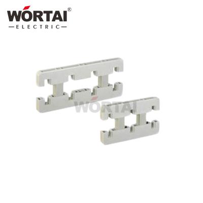 China Reliable LOW VOLTAGE Wortai Quality HC Insulator Busbar Isolator With Low Voltage for sale