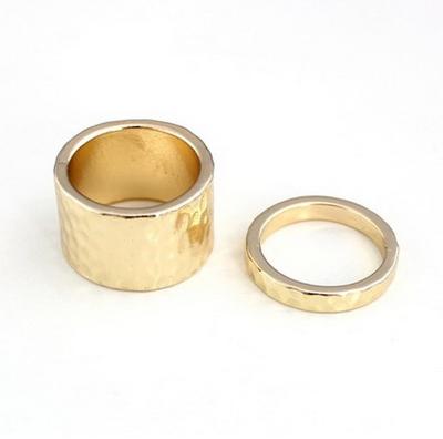 China ALLOY 18kt gold hammered stress rings set for sale