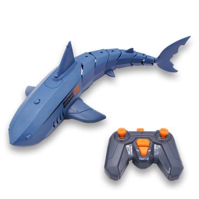 China Simulation Fish Processing Plant Maker 2.4g Waterproof Remote Control Fish Boat For Outdoor Pool Toy For Kid Electric RC Prank Toy Shark for sale