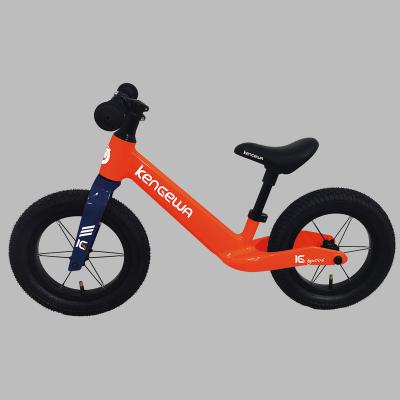 China Hot Model 12 inch Kids Running Bike bicicleta de equilibrio Para lightweight ninos bike balance magnesium bike for child for 3 years for sale