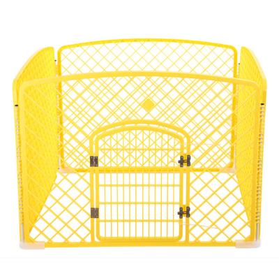 China Sustainable PP Plastic 4 Panels Portable Cage Fence Pet Fence For Play for sale