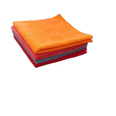 China China Supplier Microfiber Compressed Sponge Towels With Washing Label For Car Seat / Car Glass Cleaning for sale