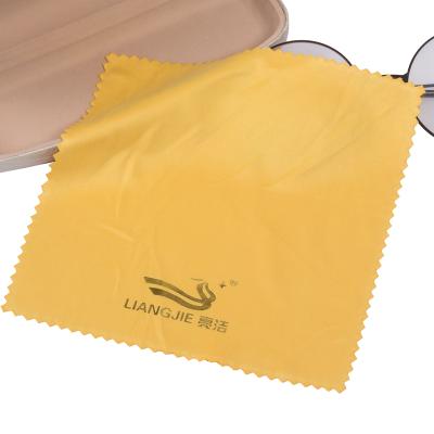 China Viable Fast Delivery Personalized Microfiber Eyeglasses Cleaning Cloth for sale