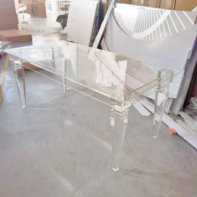 China Customized clear modern design transparent size wedding rectangular acrylic banquet dining tables with leg for wedding for sale