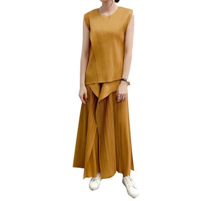 China Wholesale Fashion Thai Leisure Plus Size FXZ Ladies Loose Kelp Suit Plus Size Pleated Women Pants Suit for sale