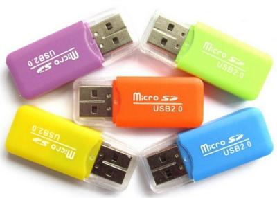 China Material plástico del lector de tarjetas de la promoción USB 2,0 3,0 portátiles a granel para Smartphone en venta