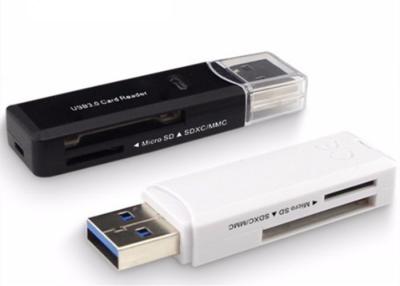 China Hochgeschwindigkeits-USB-3.0 tragbar Kartenleser Weiß / Schwarz für Sd-Karte / Mikro-SDHC zu verkaufen