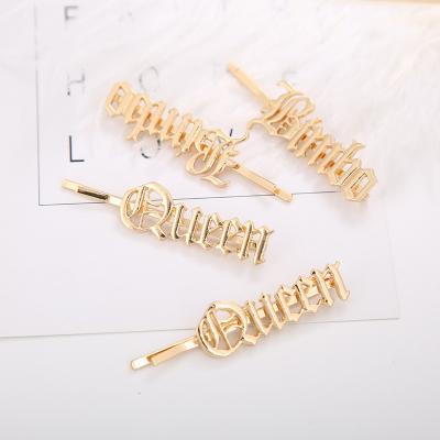 China Fashion Jewelry 2021 Premium Quality Low Price Ladies Hair Clips Fashion Trendy Gold Plated Letter Hair Clip for sale