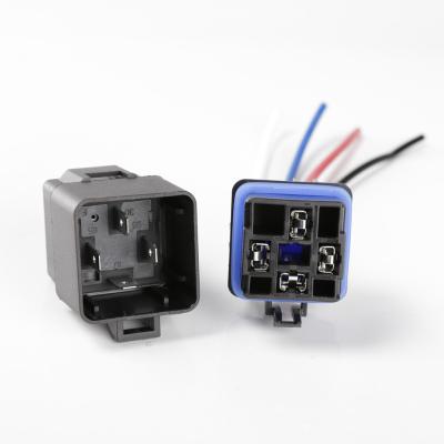 China Universal Car 5pin Automotive 40A Relays Waterproof for sale