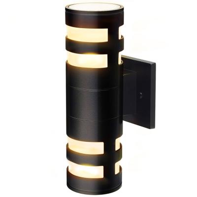 China JACKYLED High Quality Long Term Durability Cylindrical Creatively Led Garden Through Wall Outdoor Light for sale