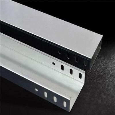 China OEM 75mm 600mm Steel Channel Solid Bottom Type Cable Tray For Wall Mounting 50kg/M Load Capacity for sale