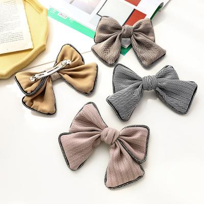 China Korean Style Hair Decoration Small Perfume Bow Hairpin Classic Spring Clip Retro Hair Accessories for sale