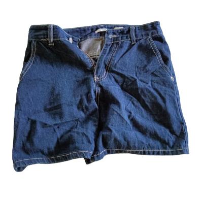 China Fashionable second hand ladies clothes fashion women used shorts cheap second hand short jeans for sale