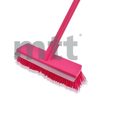 China Used For Floor Cleaning Multifunctional Oblique Rubber Blade And PP Brush With Iron Pole for sale