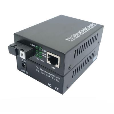 China FTTH FTTx FTTB Network 10/100/1000Mbps Media Converter to Single Mode Fiber Optic Single Mode Fiber Transceiver 20km Fiber Media Converter for sale