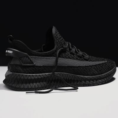 China Breathable Comfortable Sneakers Mesh Yeezzy Lightweight Men's Running Shoes Sneakers Casual Shoes for sale